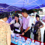 宜章县开展禁毒宣传活动