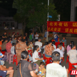 桂阳：消防知识进社区 夜话家常护平安