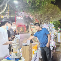 宜章城管设大学生创业实践点 点亮城市夜经济