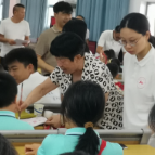 同心温暖童心——郴州市开展关爱留守儿童爱心陪伴活动