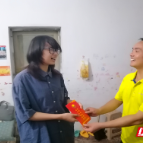 资兴市唐洞街道：“金秋助学”助学子筑梦未来