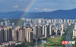 郴州城东新区现双彩虹奇景