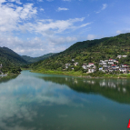 资兴市：绿水青山乡村美