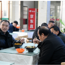 年纪大了做不动饭？长者餐厅解忧暖胃