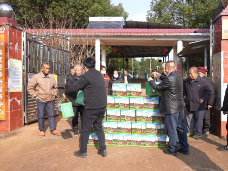 临武县南强镇：红薯粉里的大情怀