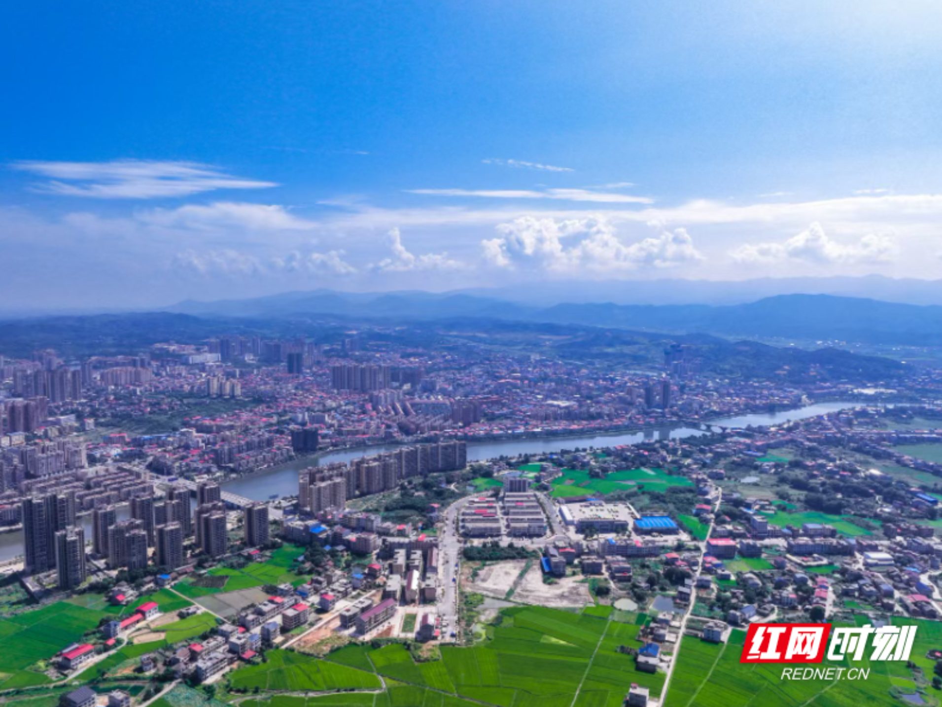 乡镇干部要炼好会种“三块田”的硬功夫