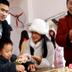 北湖区：热气腾腾小年日 瑶乡小埠“暖”民心