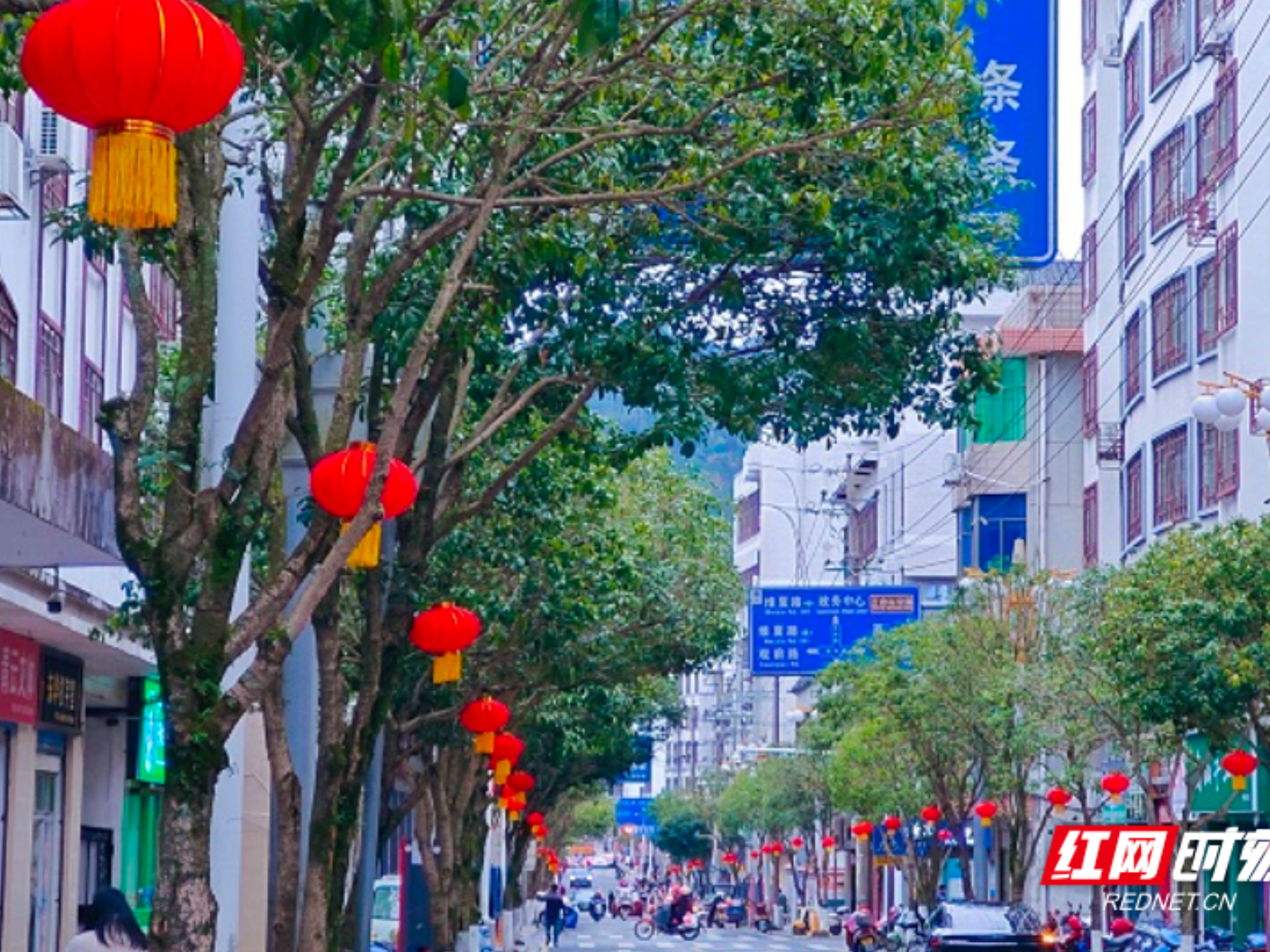 幸福小城的新春密码：年味+平安+温暖