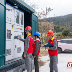 国网北湖区供电公司：春运保电不停歇 绿色通途有“青”力