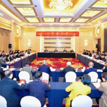 直通省两会：郴州代表团举行第二次全体会议 王道席出席 吴巨培主持 阚保勇 江波出席