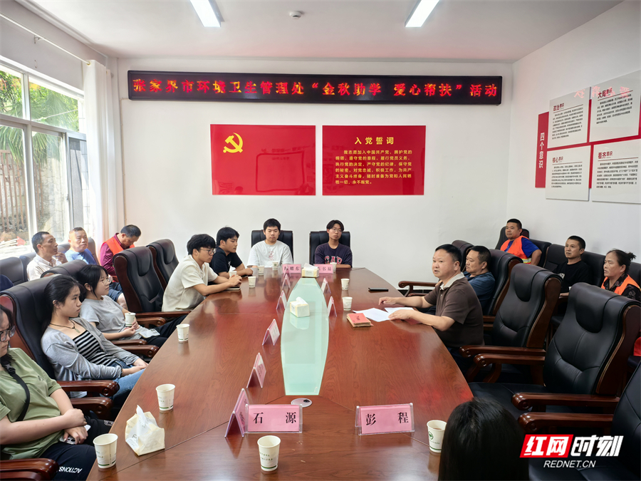 d03af02569ba82b8635d00e4b21aeed5 - 副本.jpg