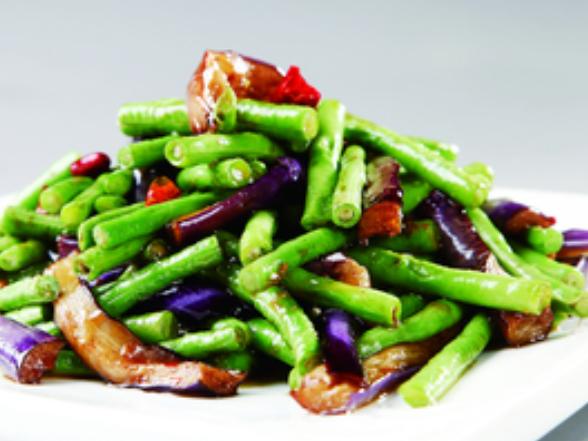 剩饭剩菜不怕坏，多加热就能吃？千万别这么干