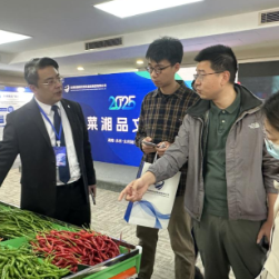 永州陆港携手本土企业产品亮相北京