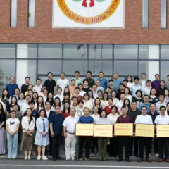 共建同研促成长  凝心聚力促发展——首席名师出席宁远县第一中学名师工作室挂牌仪式