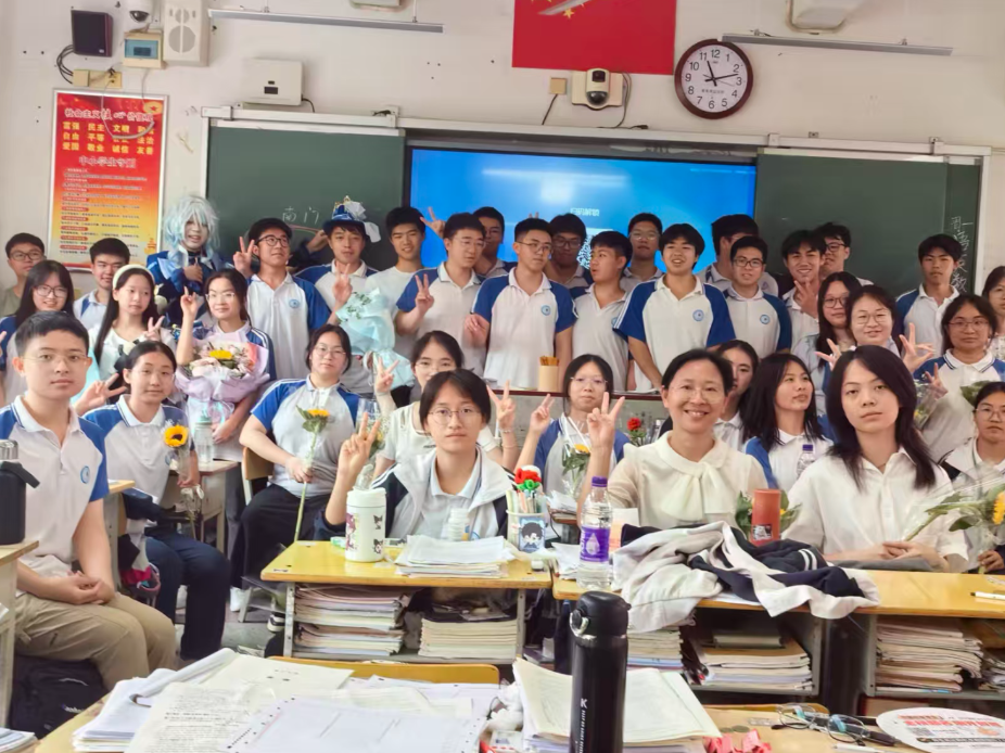 管理动情丨永州四中：纸短情长，写不完谢意