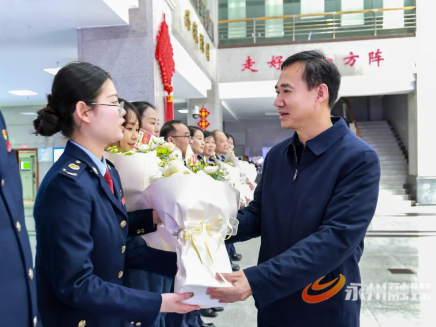 永州丨朱洪武开展“三八”国际妇女节走访看望活动