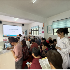 永州市中心医院走进社区开展“预防野生蘑菇中毒宣传日”科普义诊活动