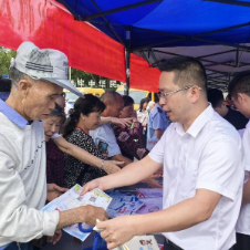 深耕民生服务 筑牢安全防线——人保财险永州市分公司开展惠民宣传系列活动
