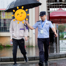 永州公安:少年落笔终圆梦 藏蓝坚守画上圆满句号
