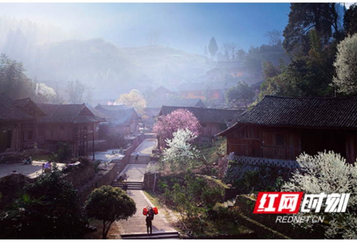 湘西州入选“中国50古城古镇目的地榜”第七名