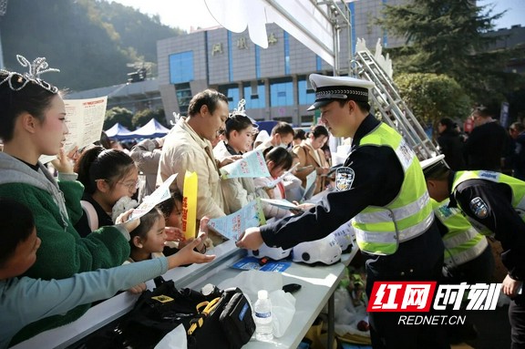 微信图片_20251210162145.marked.jpg 微信图片_20251210162145.marked.jpg