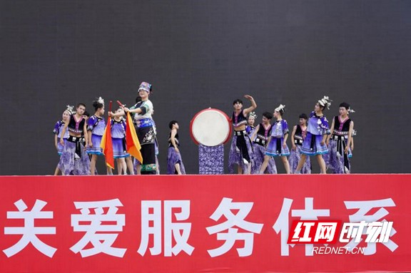 38f2bcdf699f4a038d3eed2d03bc4041.marked.jpg