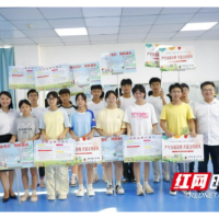 百千万行动｜湘西州溶江中学开展2025年暑期“万师访万家”活动