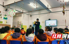 护航开学季！保靖消防走进校园送上“安全大礼包”