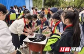 踏青寻春赴乡约 保靖县迁陵小学开展春日研学活动