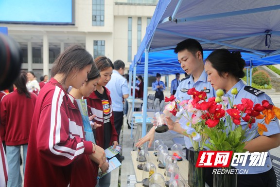 图片25.marked.jpg 图片25.marked.jpg