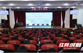 湘西州游泳协会送课进保靖校园 筑牢防溺水安全防线