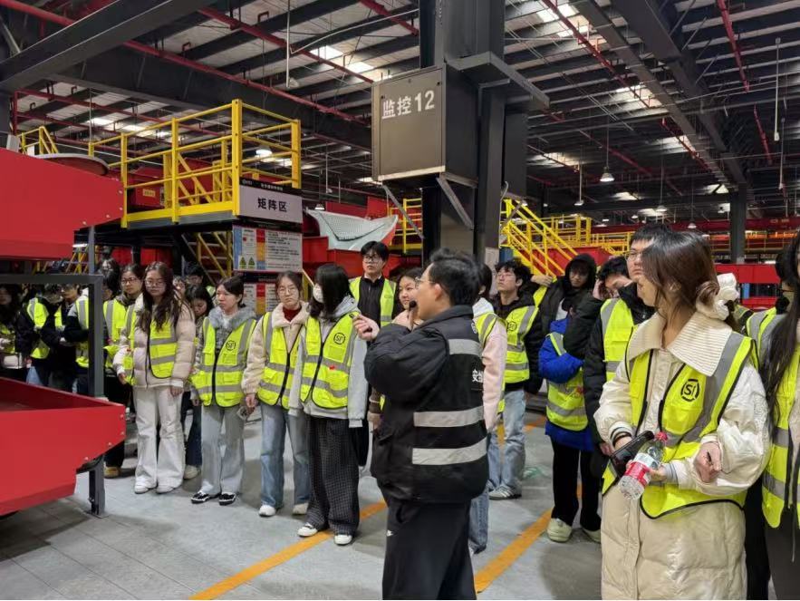 69dc5ff9644fd9845f948ba527047d58.jpg 69dc5ff9644fd9845f948ba527047d58.jpg