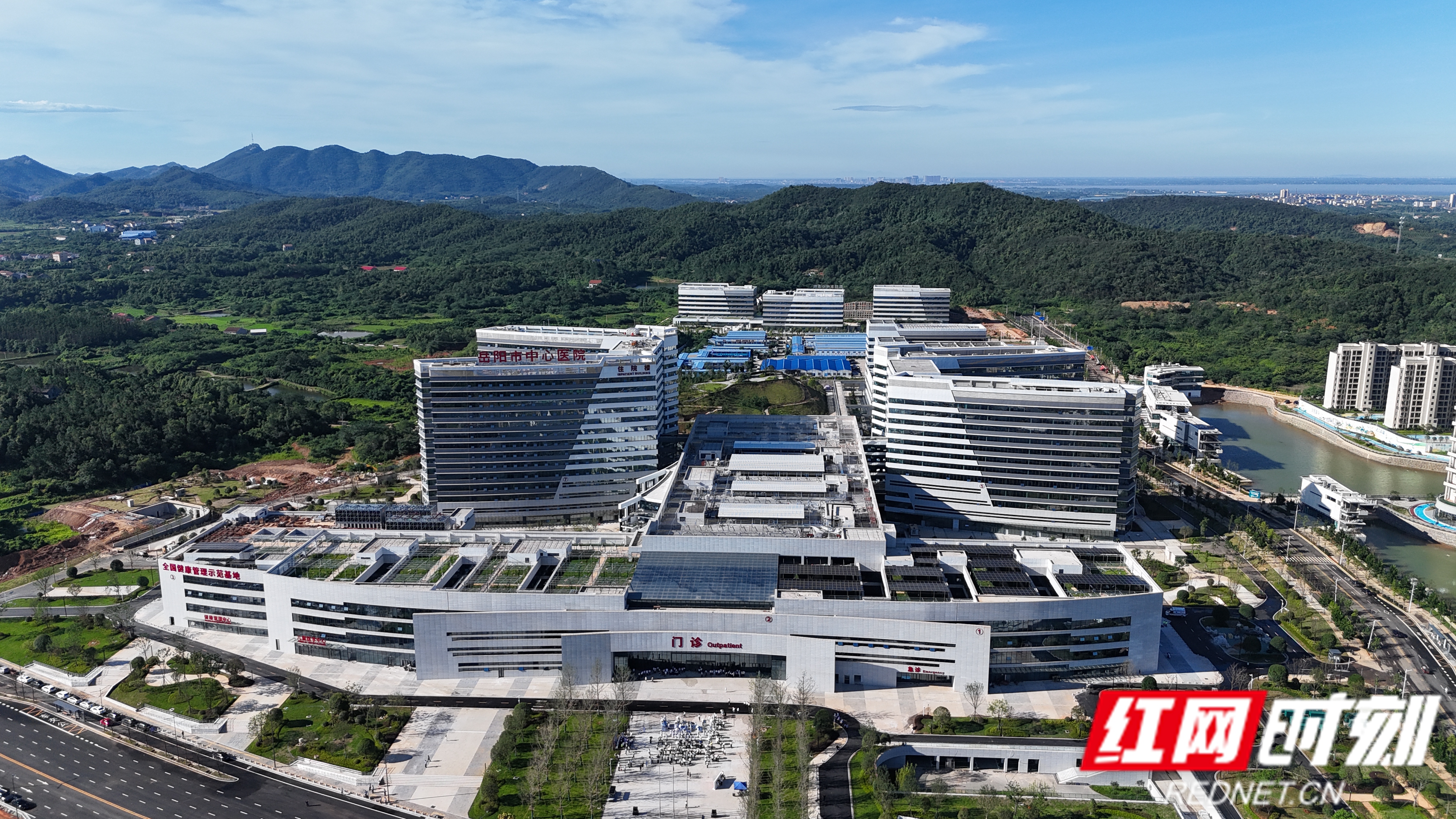 岳阳市中心医院4.jpg