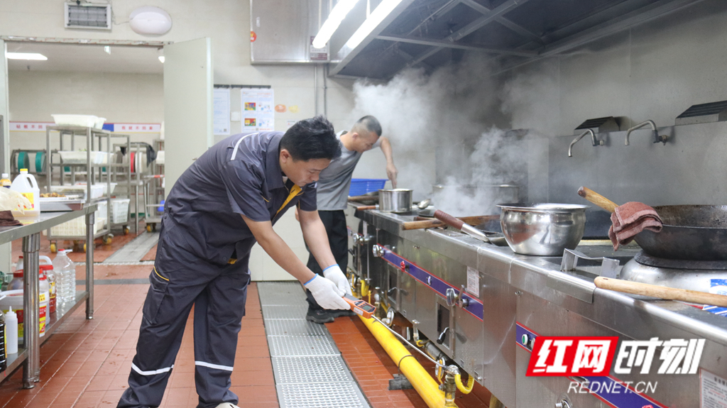 学校食堂安全检查1.jpg 学校食堂安全检查1.jpg
