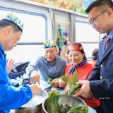 好评中国丨适老更悦老,银发经济绘就幸福晚年新图景