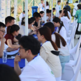 好评中国丨以高质量就业公共服务促进高质量充分就业