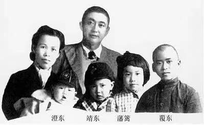 合影.jpg