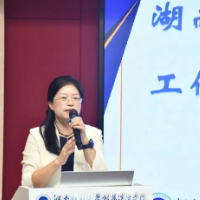 全省初中数学骨干教师聚师大滨江 名师分享助推“三会”素养落地