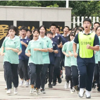 从“景鹏”起飞：一个特色班级与一所百廿名校的教育理想