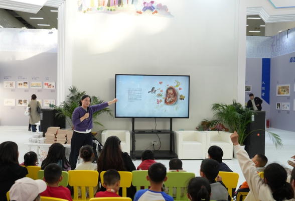 《出生的故事》亲子故事会圆满落幕：一场关于生命与爱的温暖对话