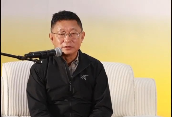 麓山有客来| 阿来：只有书写下来的世界，才是真正的存在