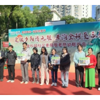 角落里的春天:长理学子与居民携手共建“家门口的花园”