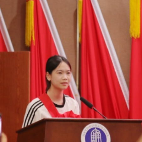 长沙2025年唯一一位女飞行学员诞生！飞行无关性别，热爱成就梦想