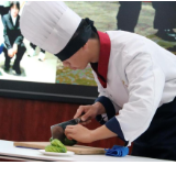 长沙商贸旅游职院学生以技能展示汇报成长成果