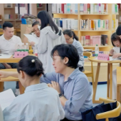 共读教育智慧 长沙麓山国际实验小学2502班举办家长读书会