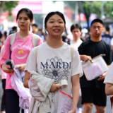 湖南高考首日安全有序
