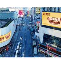 万人空巷抢免单！金煌第十届“超级免单节”五一火爆出圈