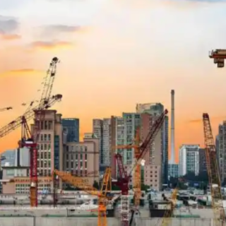 广州：前三季度房地产开发投资同比增长2.4%