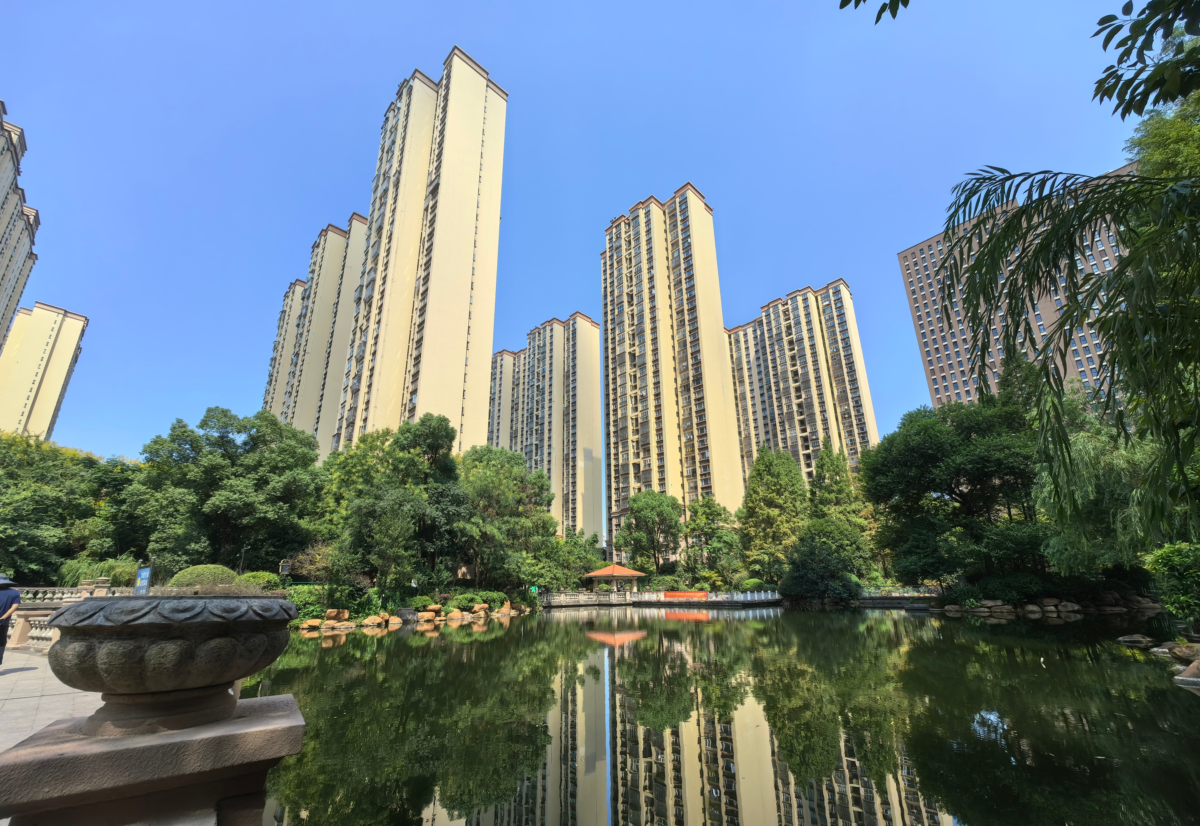 万国城.jpeg 万国城.jpeg