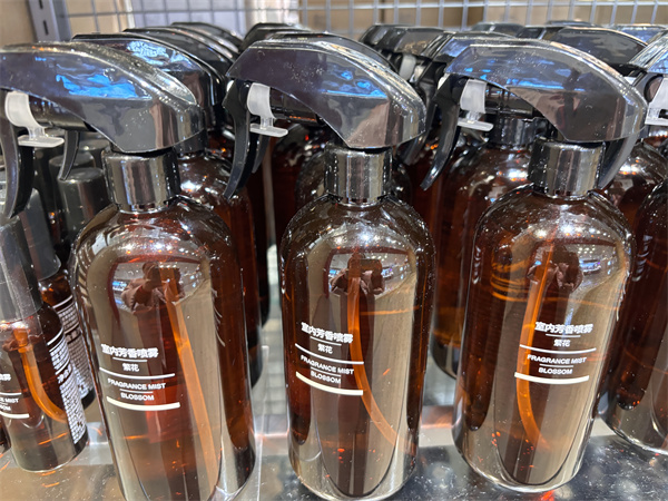 室内芳香油喷雾.jpg